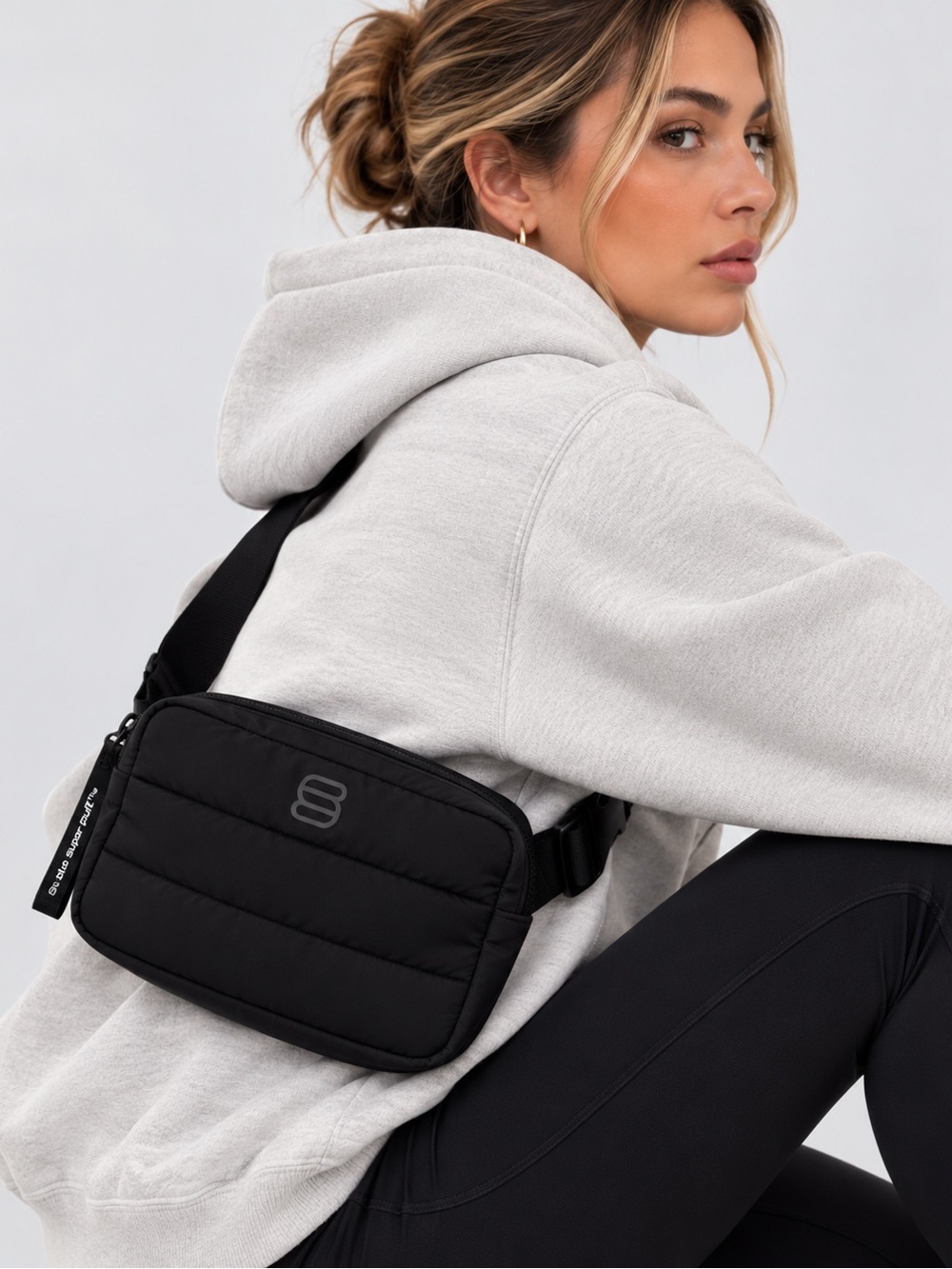Aritzia the super puff Quilted Crossbody Bag - Adjustable Strap